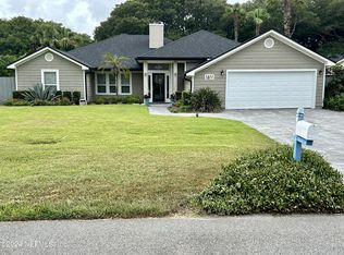 1884 Sea Oats Dr, Atlantic Beach, FL 32233