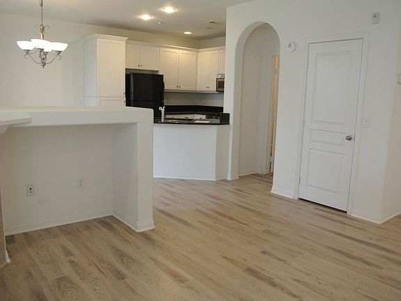 3rd image of 775 Harbor Cliff Way Unit 163