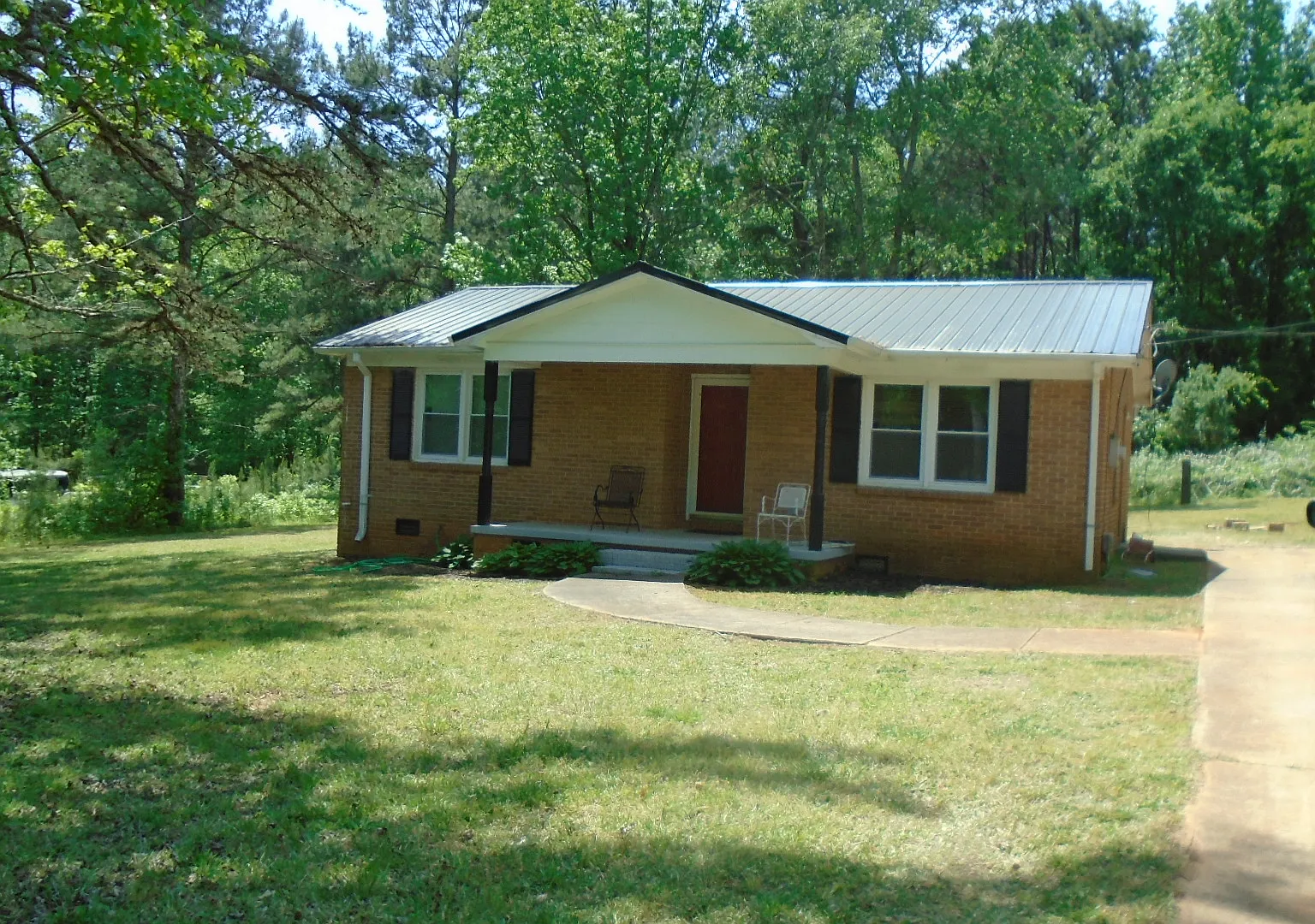 2 bed, 1029 sqft, $1,150 — Photo 1