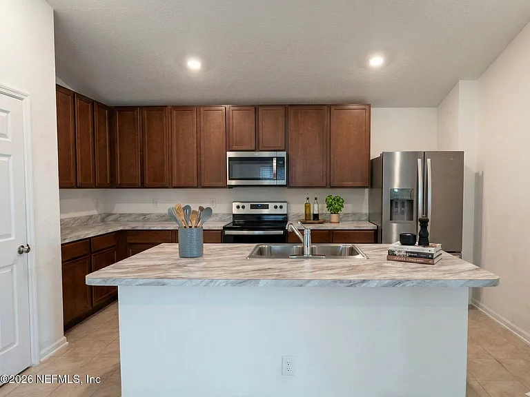 3089 Lucille Ln — Photo 5