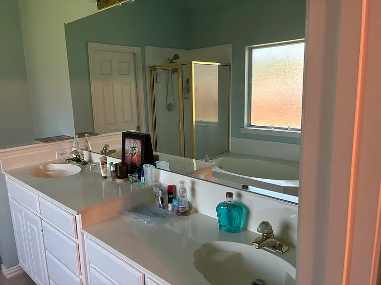 1004 Stanford Ln — Photo 16