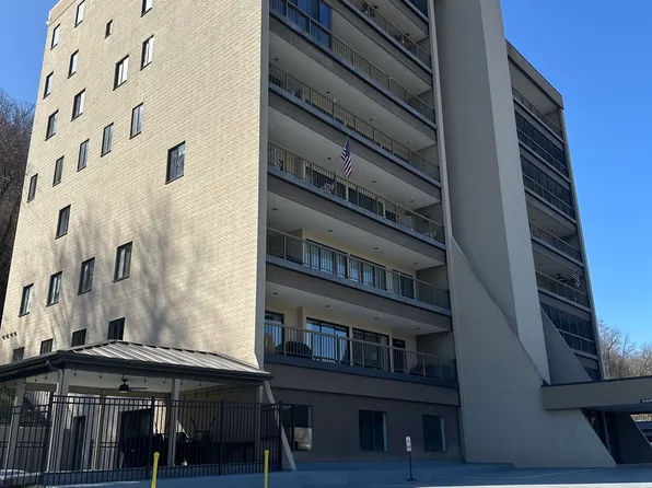 655 Whitaker Blvd W APT 402, Huntington, WV 25701