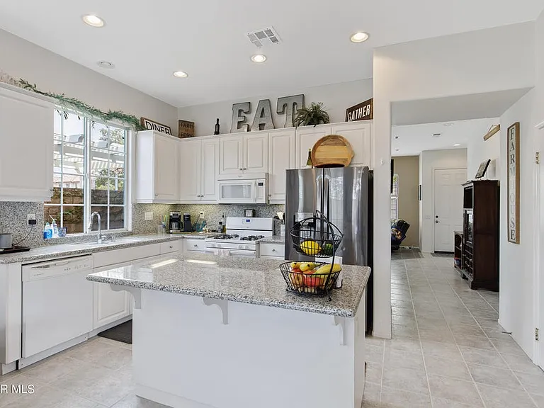 1477 Windmill Way — Photo 4