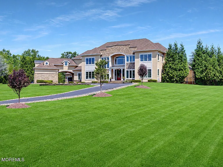 2 Hop Brook Ln — Photo 5