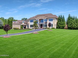 2 Hop Brook Lane, Holmdel, NJ 07733