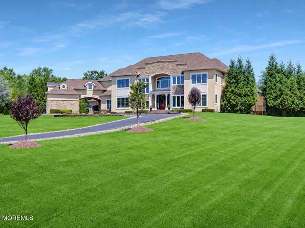 2 Hop Brook Lane, Holmdel, NJ 07733