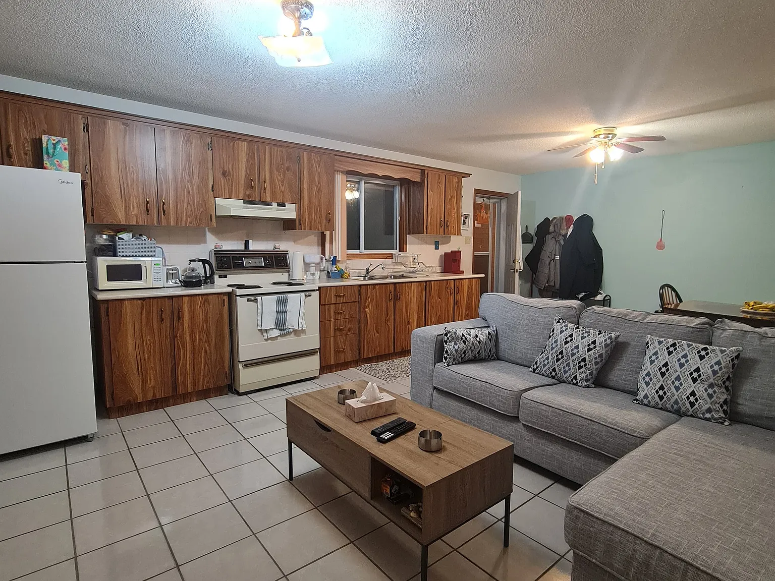 2 bed, $1,750 — Photo 3