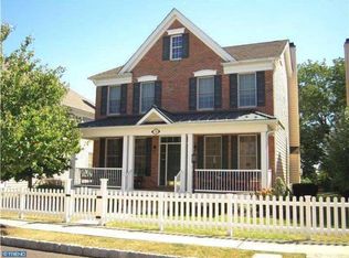 130 Cambridge Pl, Chalfont, PA 18914