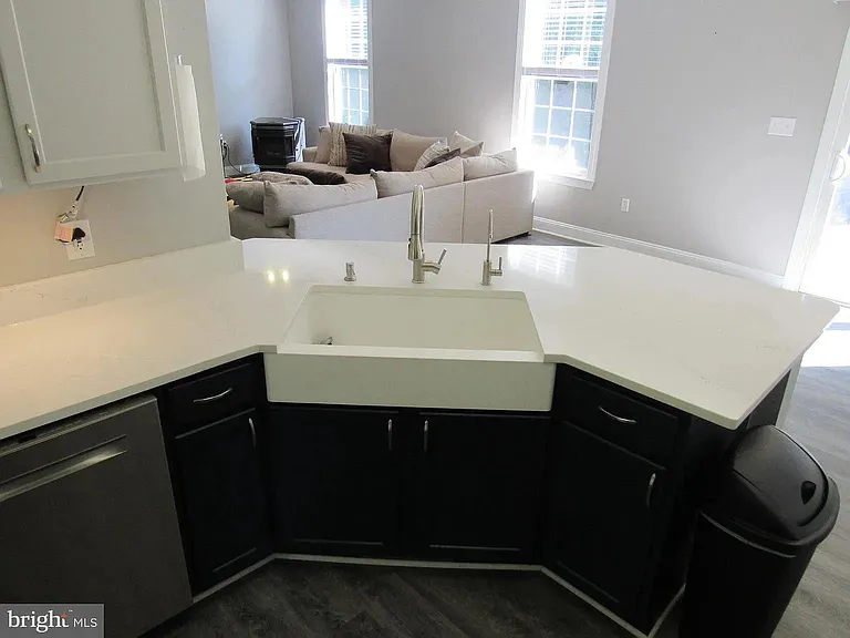 20474 Renaissance Ct — Photo 12