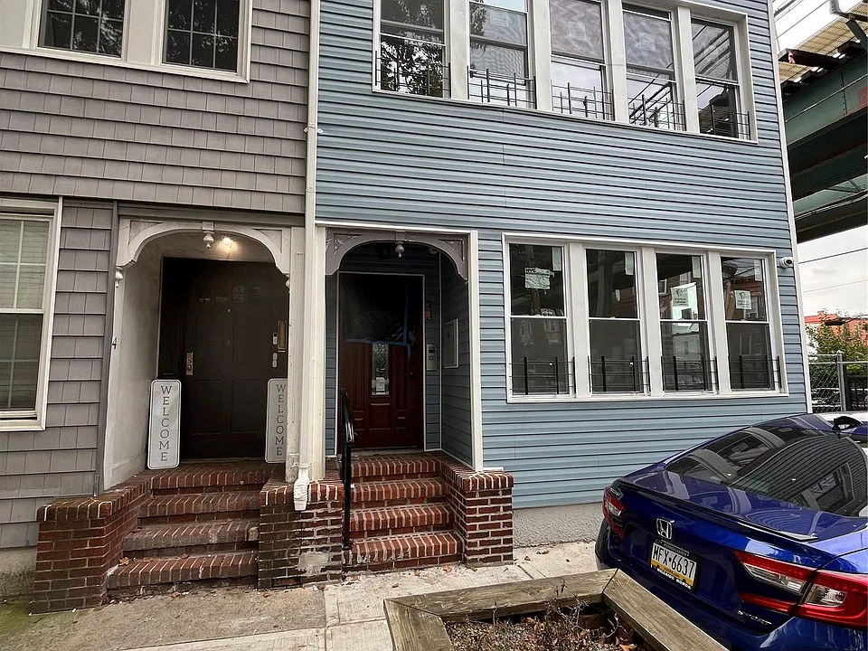 2 Cypress Ct #2