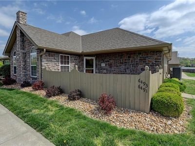 6491 N Circle Dr, Kansas City, MO, 64118