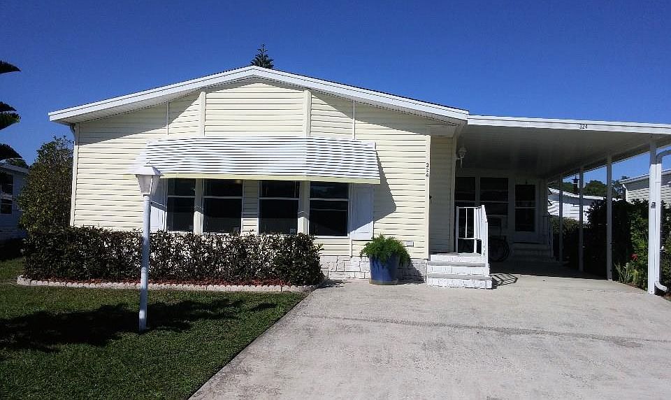 1st image of 324 Loquat Dr