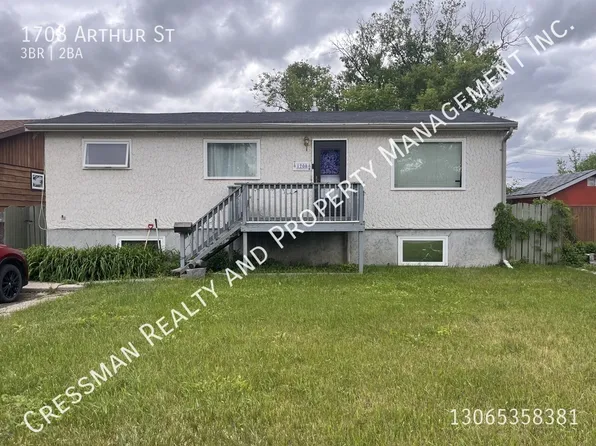 1708 Arthur St, Regina, SK S4T 4W3