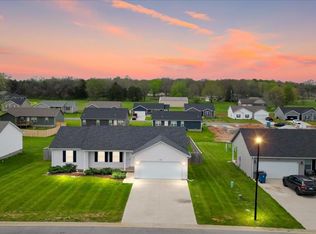 521 Labrador Dr, Bowling Green, KY 42101