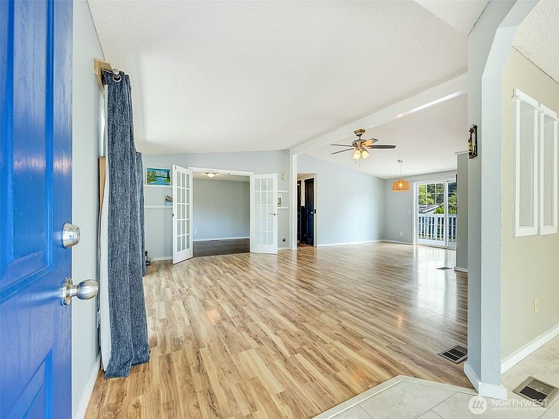 3rd image of 29044 R Street