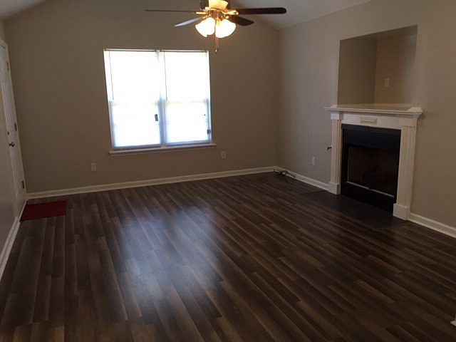 2nd image of 2412 Pennyhill Dr
