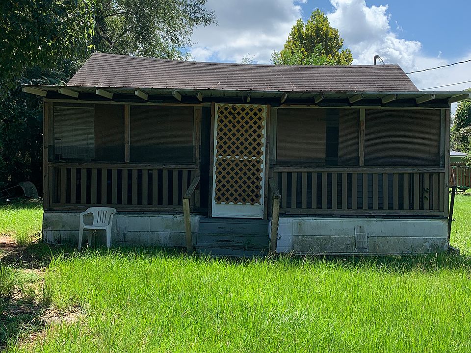 1st image of 507 6th St W