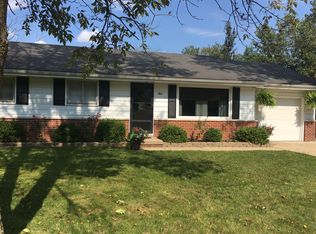 1742 N Autumn Ln, Peoria, IL