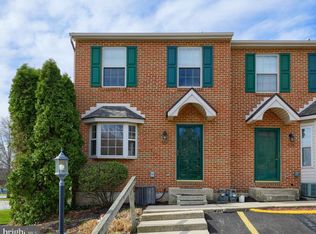 301 Country Club Rd, Red Lion, PA 17356