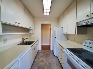 800 N Delaware St APT 202, San Mateo, CA 94401