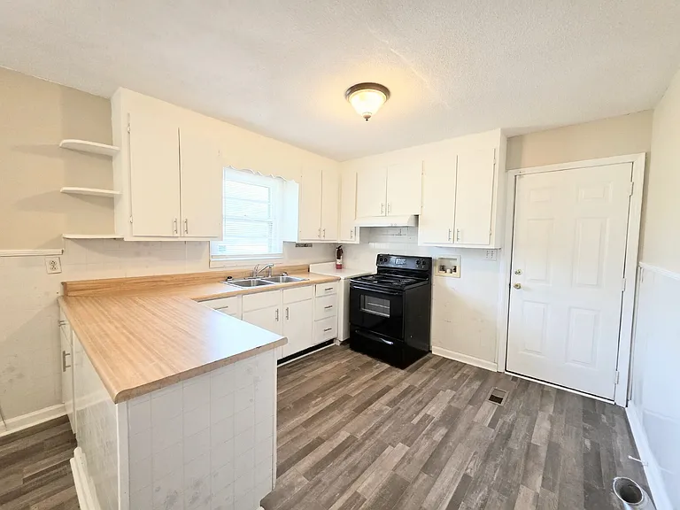 868 71st School Rd — Photo 5