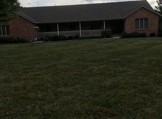 24689 E Lake Windermere Rd, Tremont, IL 61568