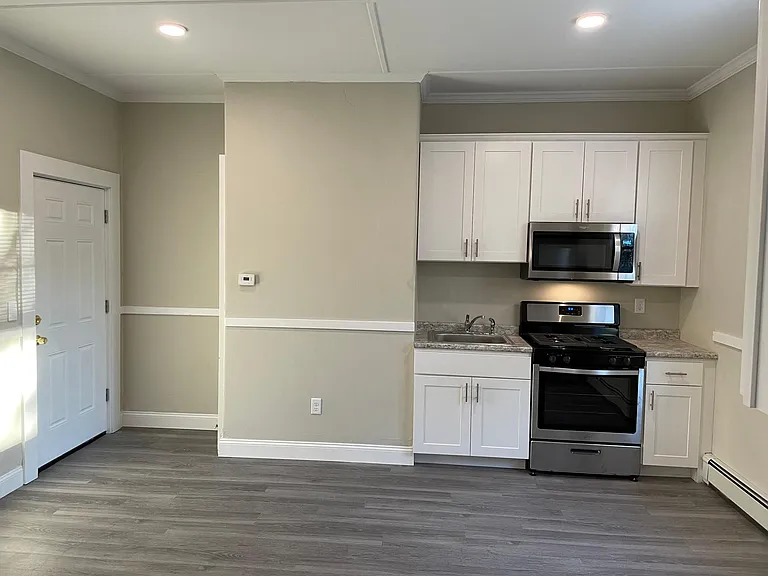 265 Nesmith St #2 — Photo 4