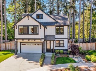 9611 186th Ct NE, Redmond, WA
