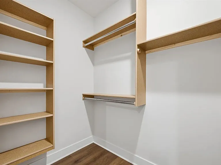119 N Mendocino Ct — Photo 14