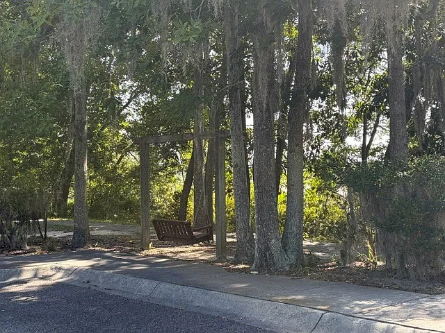 7 Bradford Ct — Photo 16