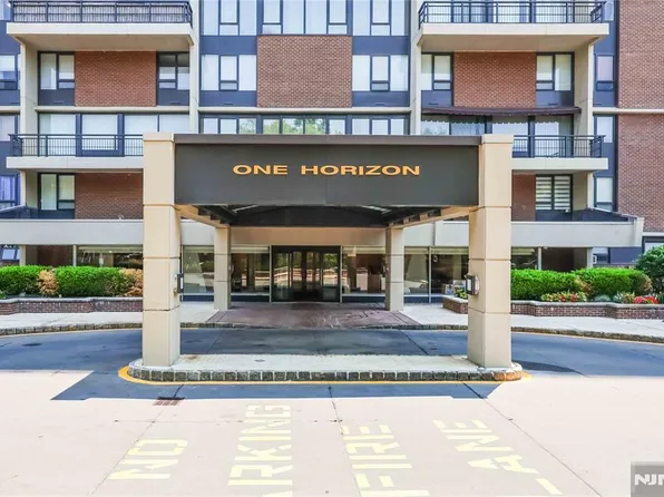 1 Horizon Rd APT 1001, Fort Lee, NJ 07024