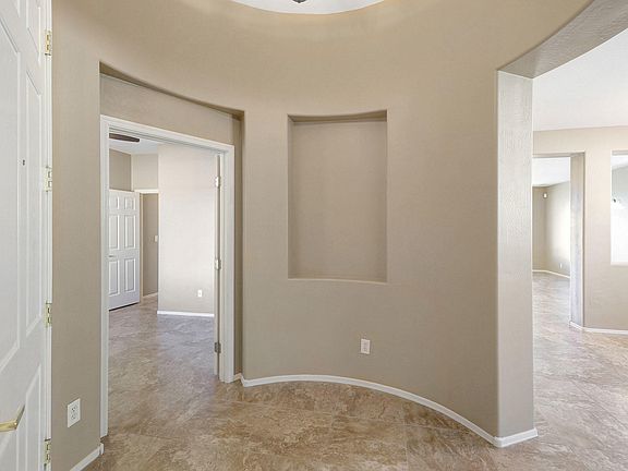 5th image of 2516 W Coyote Creek Dr