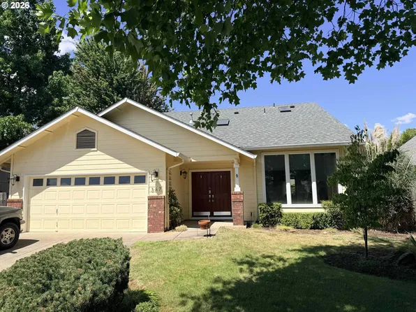 367 Lynnbrook Dr, Eugene, OR 97404