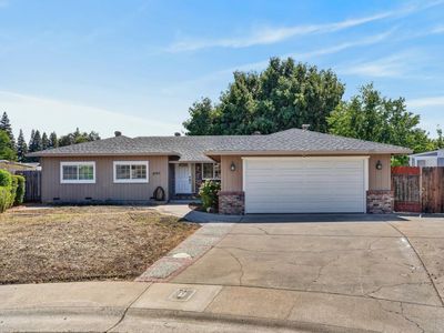 6727 Orleans Way, Sacramento, CA, 95831