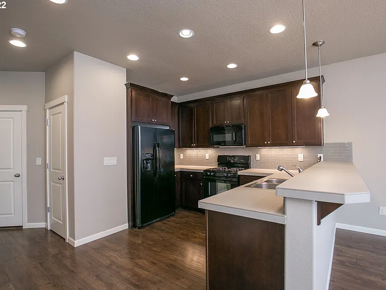 4106 N 5th Way — Photo 4