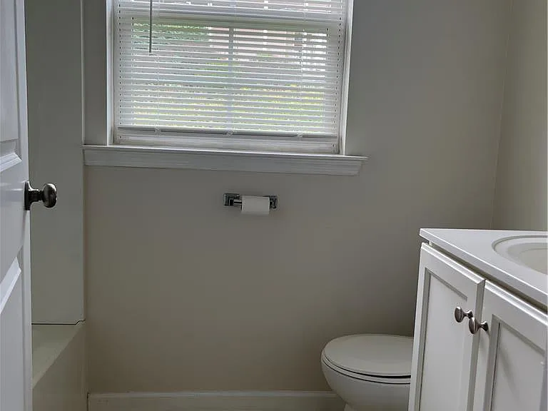 336 Park Pl — Photo 7