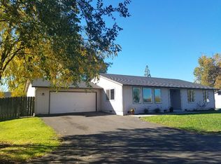 1852 Stewart Ave, Medford, OR 97501