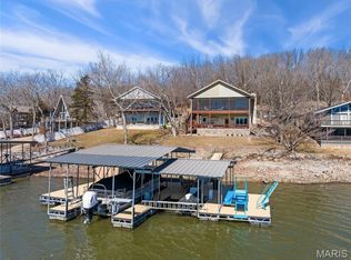 698 Woodland Dr, Climax Springs, MO 65324