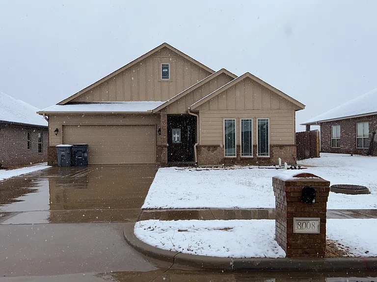 8008 SW Powell Ct — Photo 5