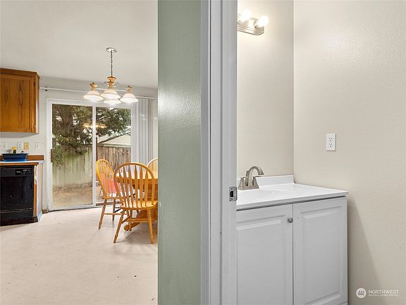 5th image of 617 Lafayette Street S