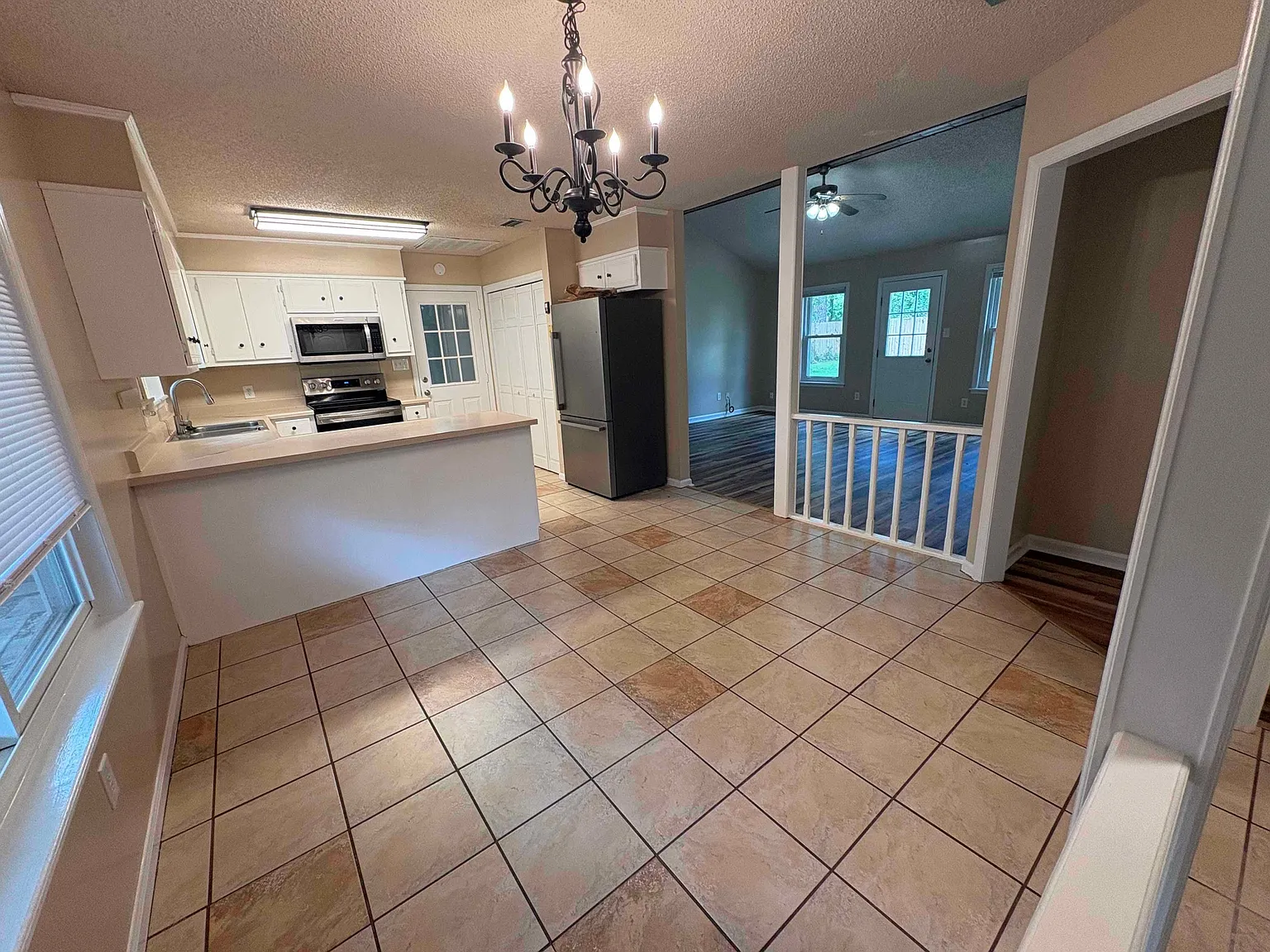 3212 Tyndall Drive - 1 — Photo 2