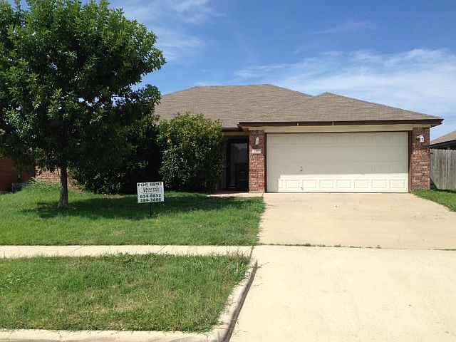 1st image of 2707 Littlepine Dr