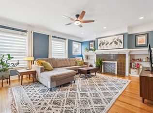 1704 East Kane PLACE #F, Milwaukee, WI