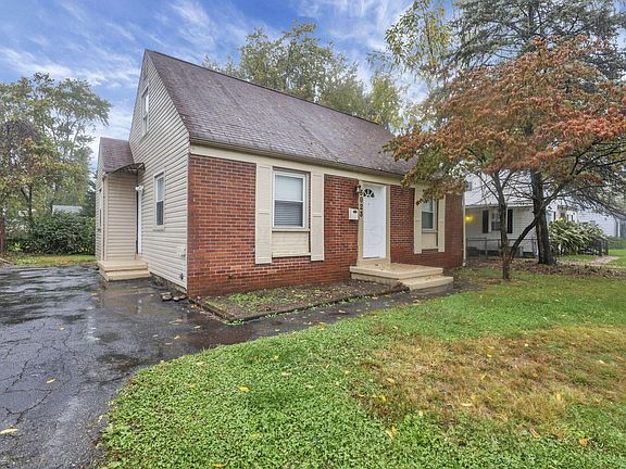 5th image of 3023 Hamilton Ave