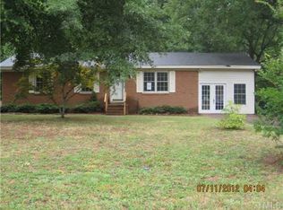 609 Sexton Ave, Zebulon, NC 27597