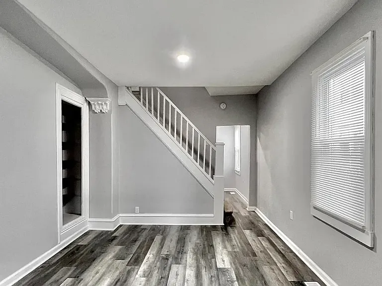 222 S Main St — Photo 1