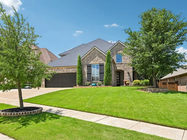 916 Champions Ct, Roanoke, TX 76262