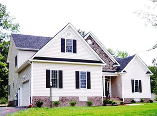 4431 Lake Hills Ct, North Chesterfield, VA 23234