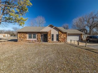 30 N 250 Rd, Mounds, OK 74047