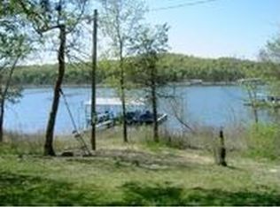 614 Santana Cir, Reeds Spring, MO 65737